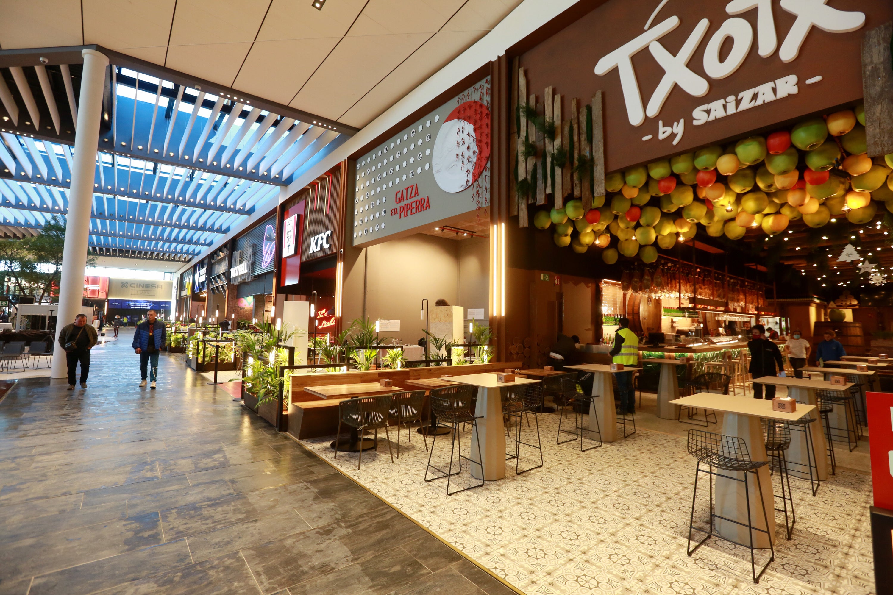 Fotos: Garbera estrena su nueva zona de ocio