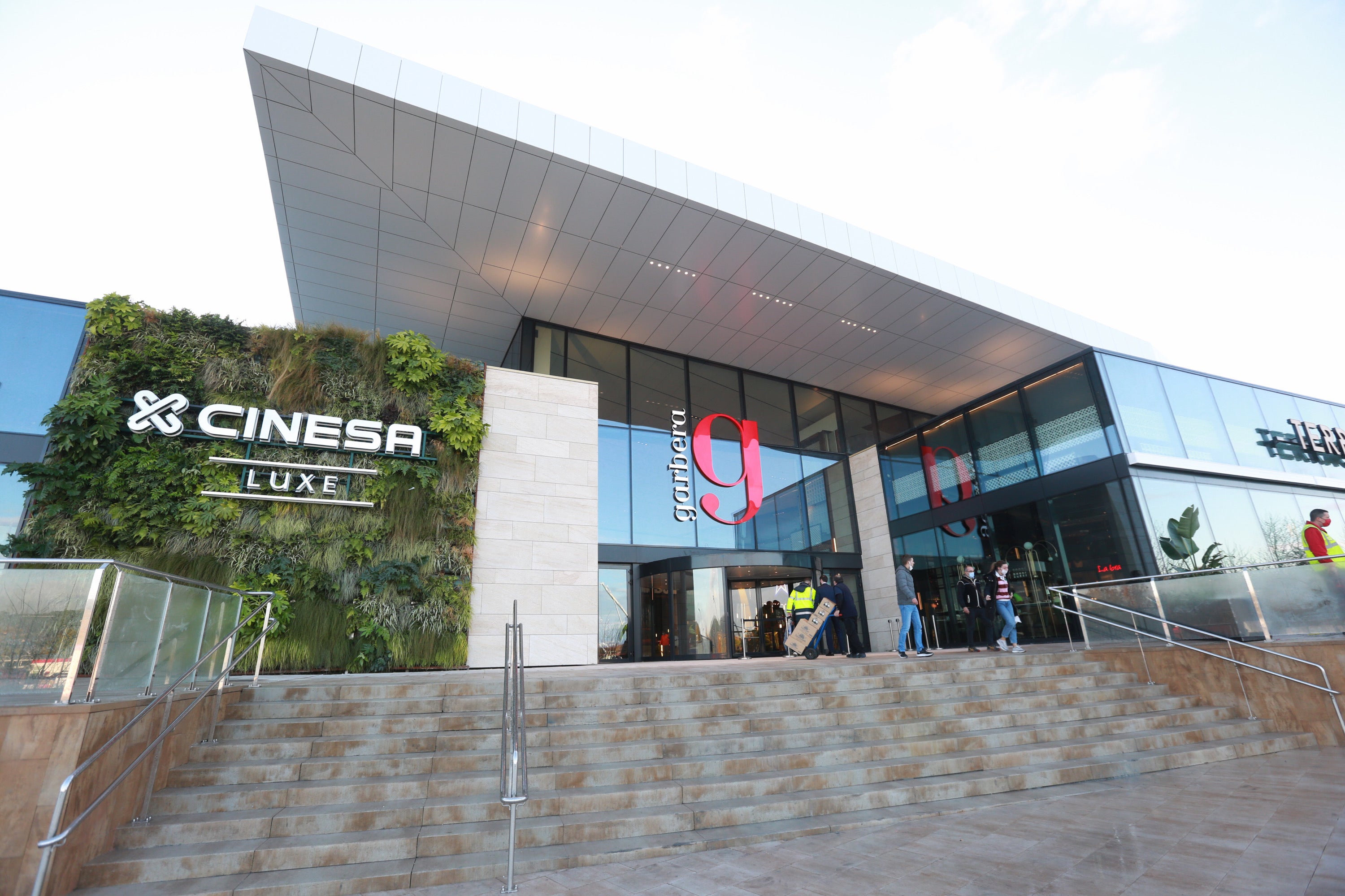 Fotos: Garbera estrena su nueva zona de ocio