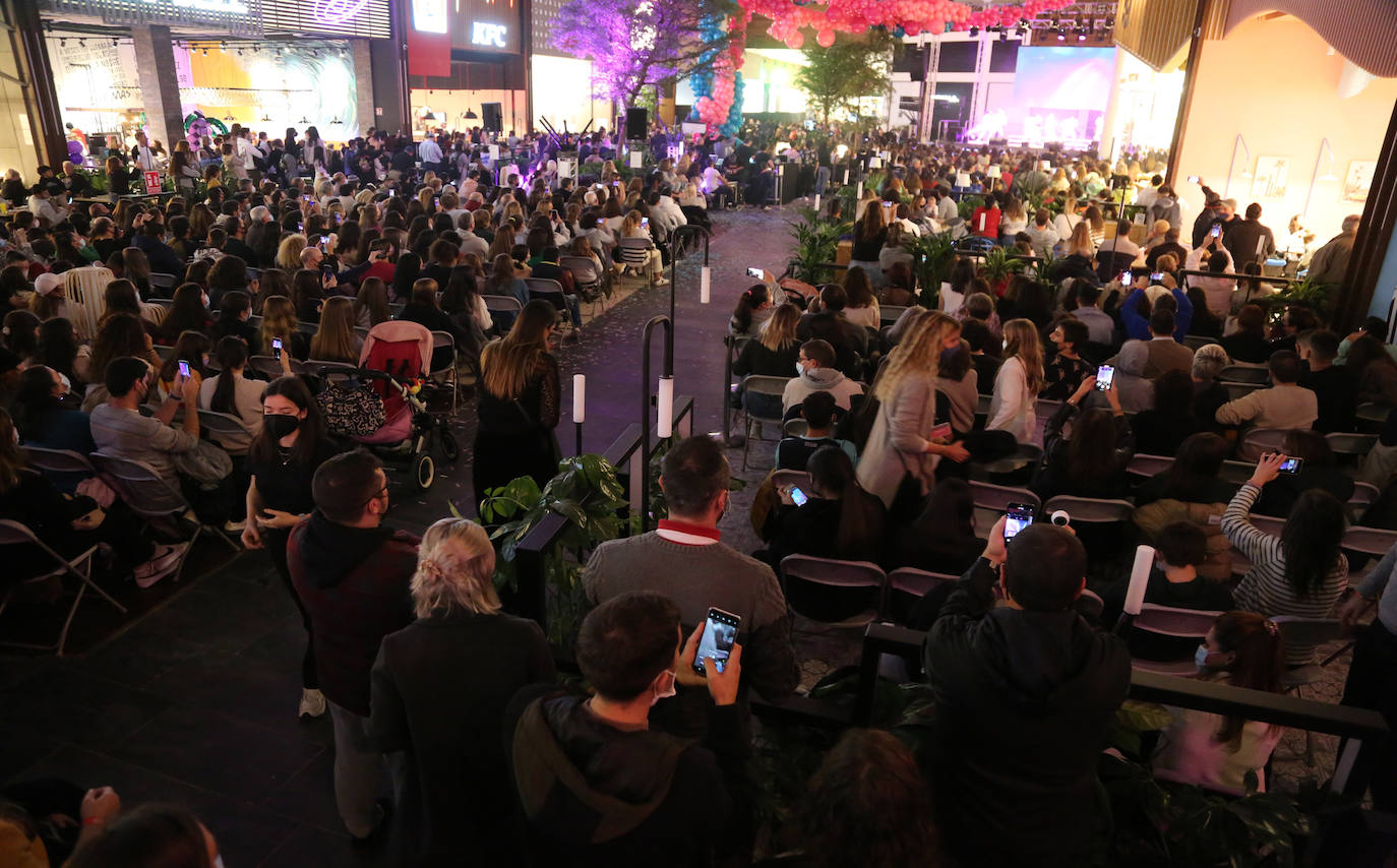 Fotos: Actuación de Ana Mena en el nuevo Garbera