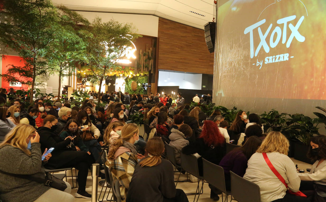 Fotos: Actuación de Ana Mena en el nuevo Garbera