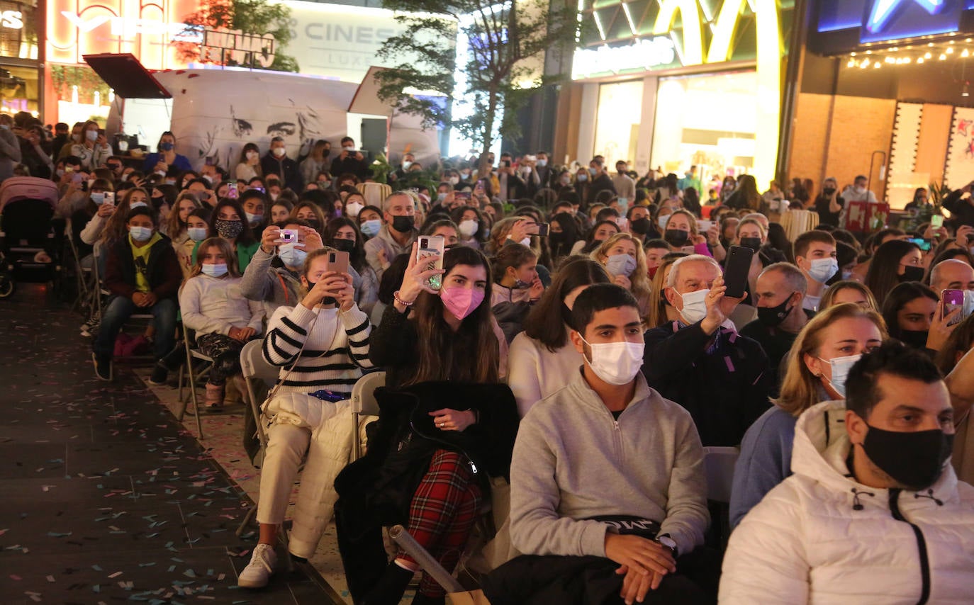 Fotos: Actuación de Ana Mena en el nuevo Garbera