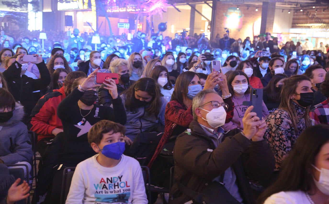 Fotos: Actuación de Ana Mena en el nuevo Garbera