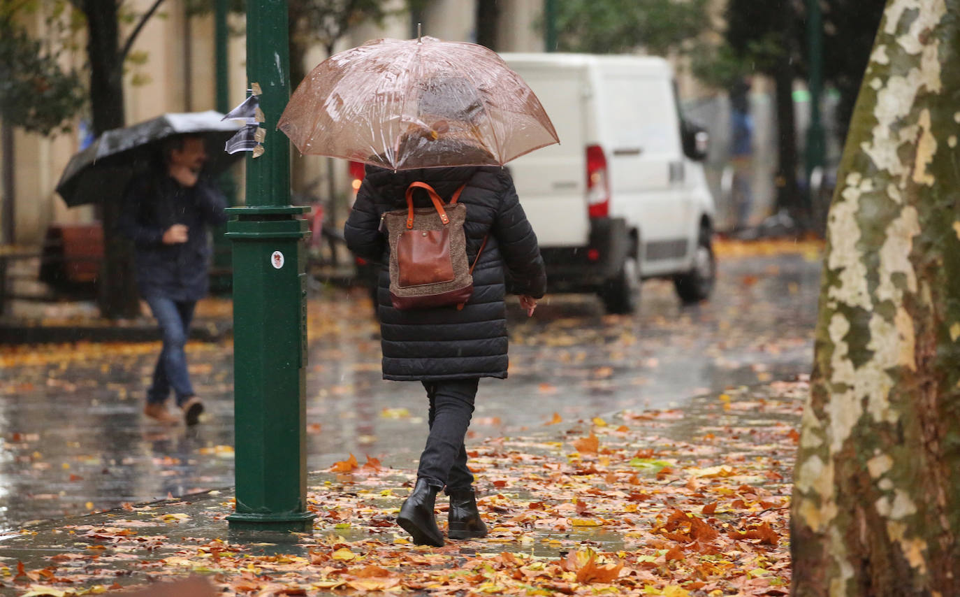 Fotos: Jornada de lluvias intensas en Gipuzkoa