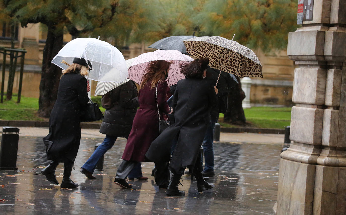 Fotos: Jornada de lluvias intensas en Gipuzkoa