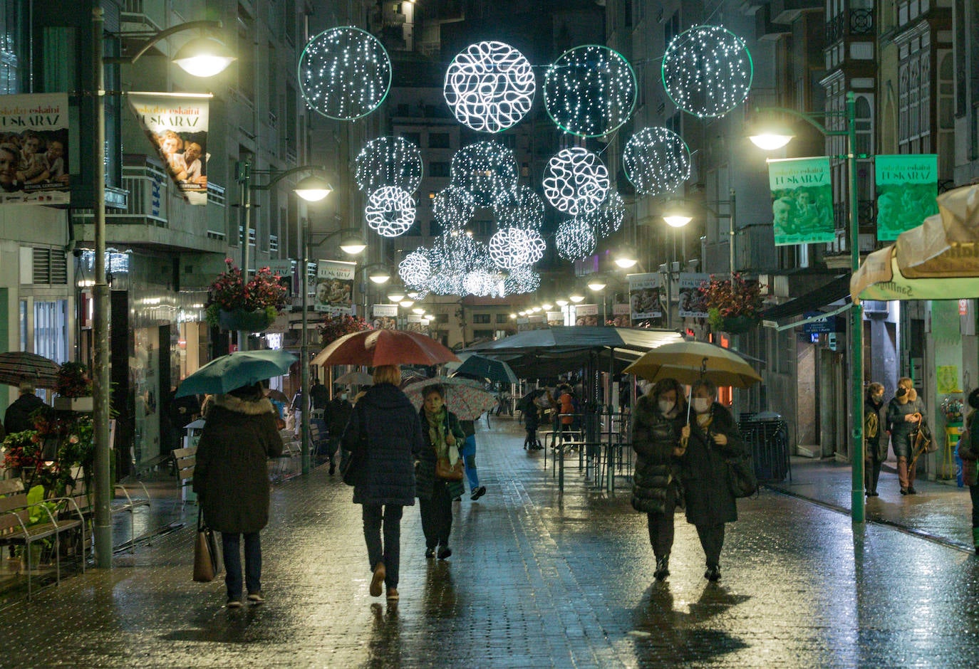 Fotos: San Sebastián enciende la Navidad