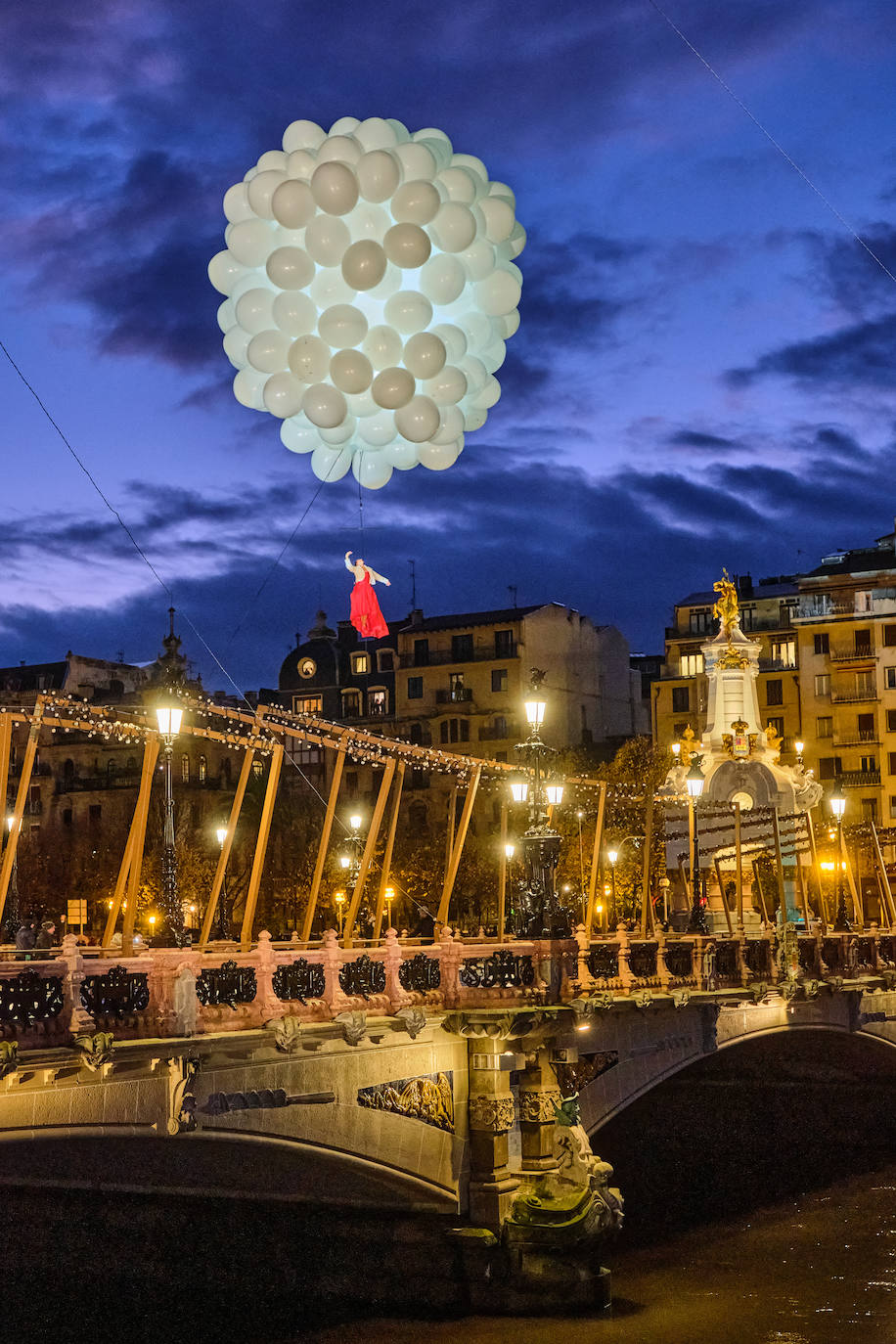 Fotos: San Sebastián enciende la Navidad