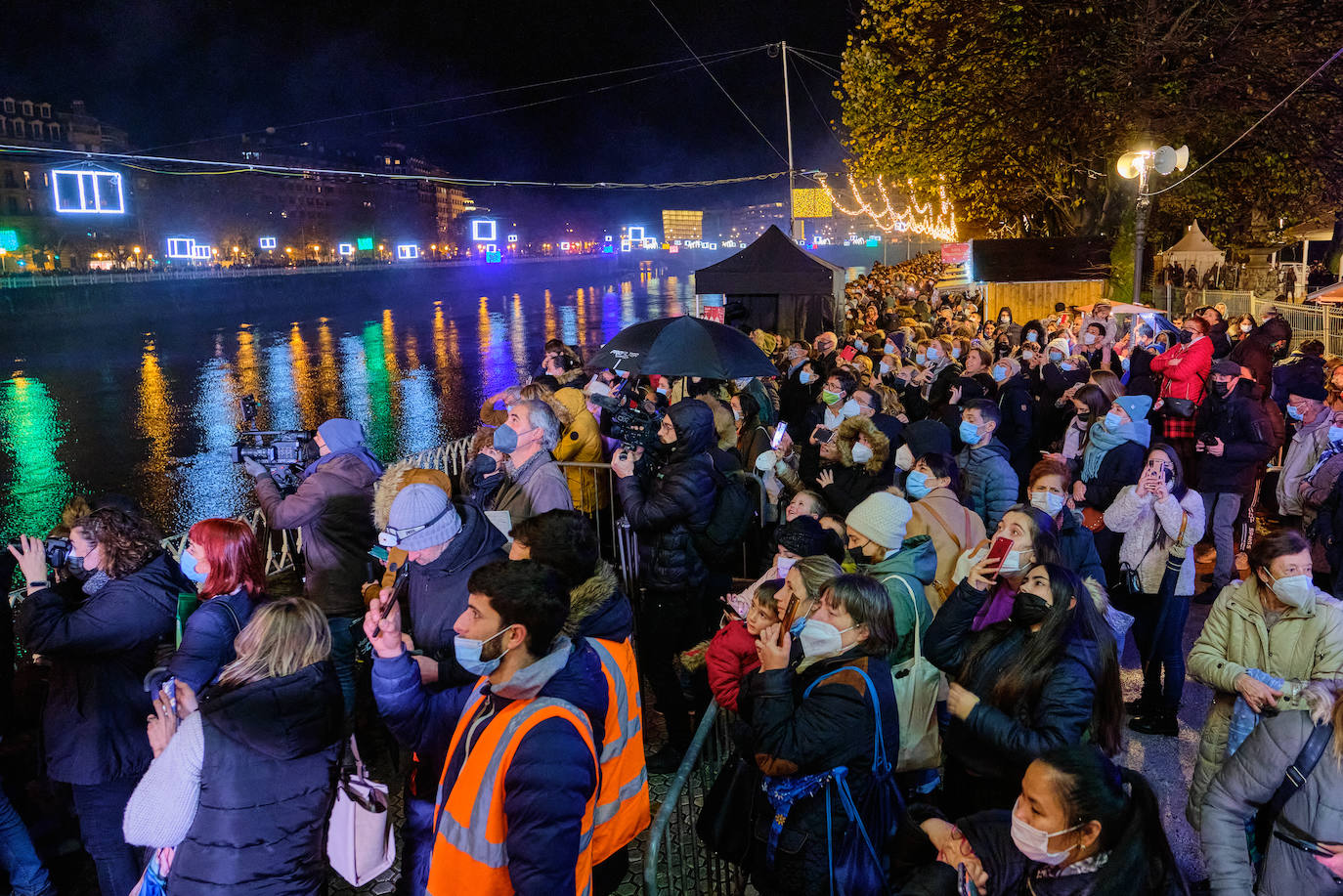 Fotos: San Sebastián enciende la Navidad