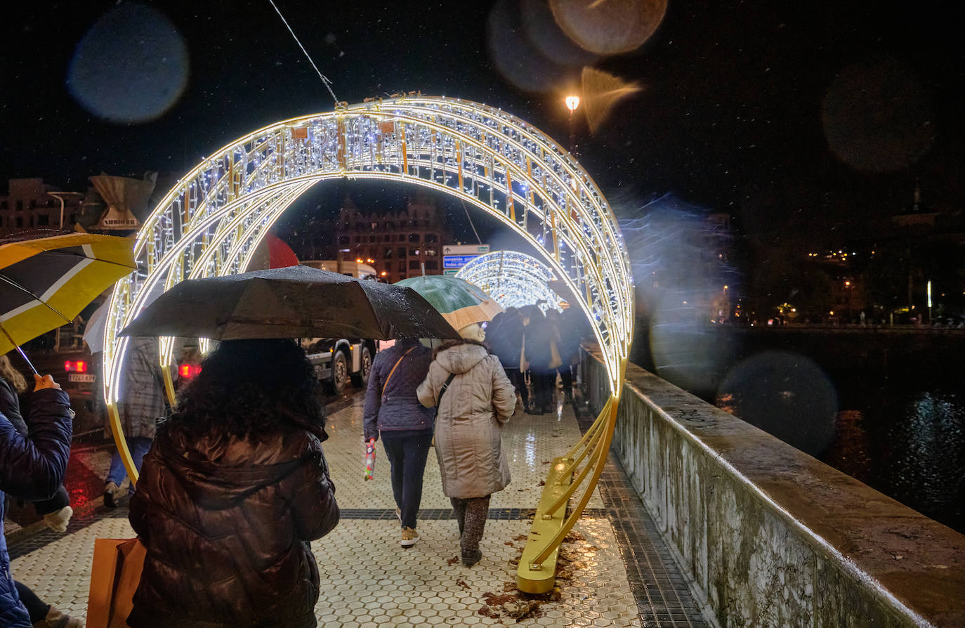 Fotos: San Sebastián enciende la Navidad