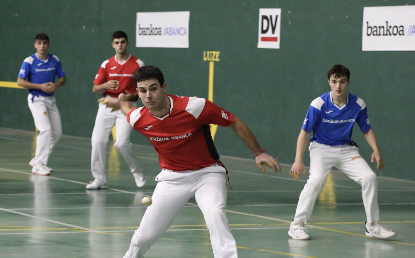 Fotos: La pegada decide en el Torneo Bankoa Abanca-DV