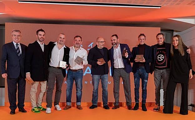 Imagen principal - El Zuberoa es el mejor restaurante de Gipuzkoa según la guía Macarfi