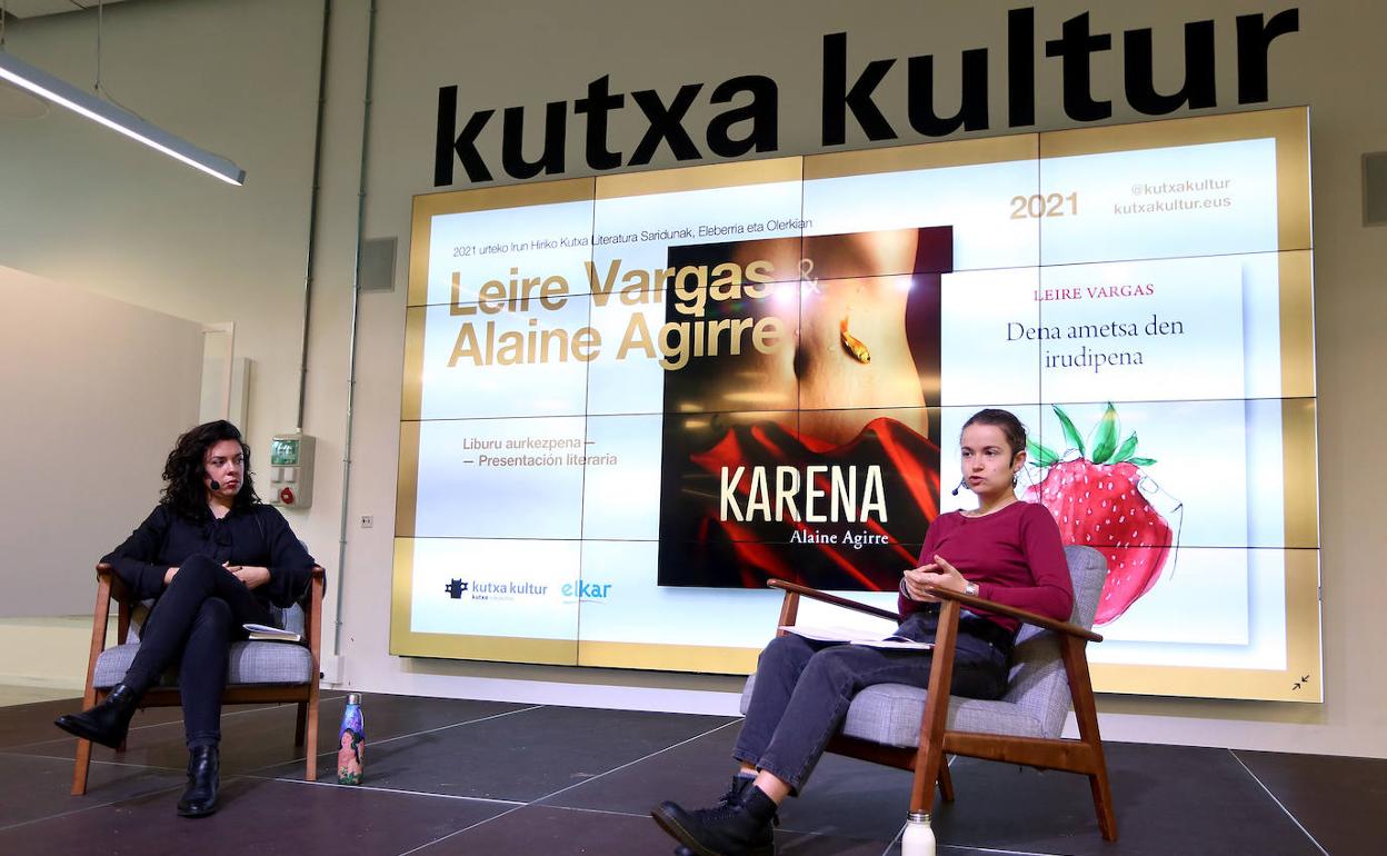 Alaine Agirre eta Leire Vargas, Donostian egindako aurkezpenean. 