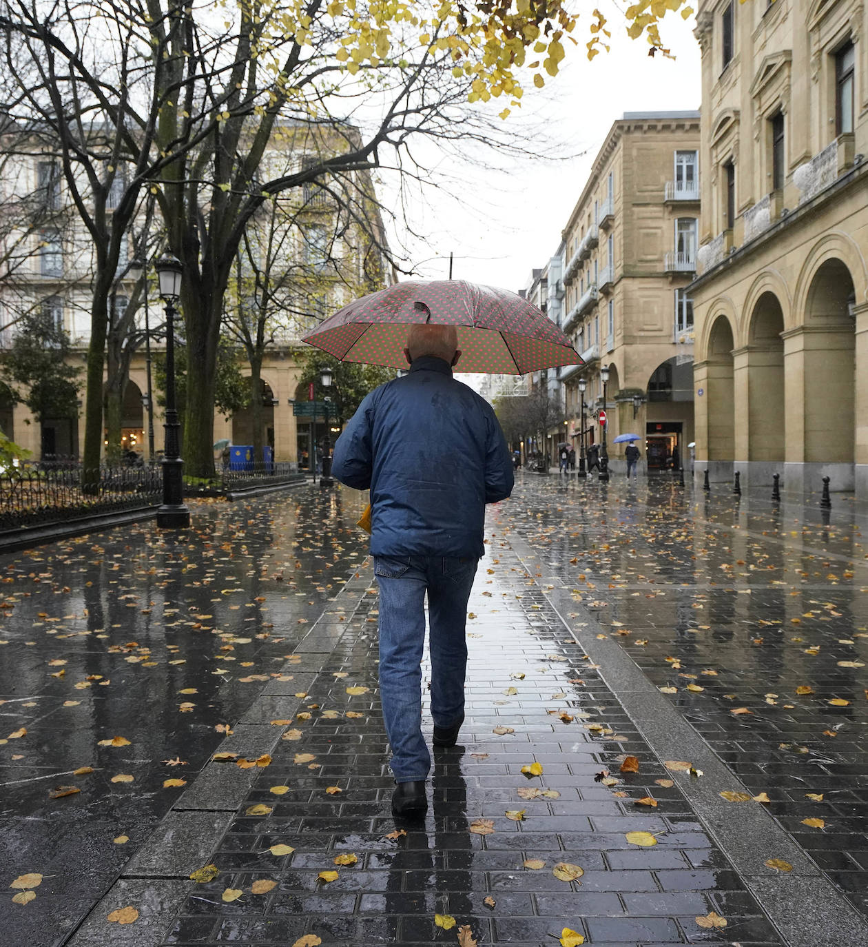 Fotos: Un nuevo aviso amarillo por lluvias pone fin a la tregua meteorológica en Gipuzkoa