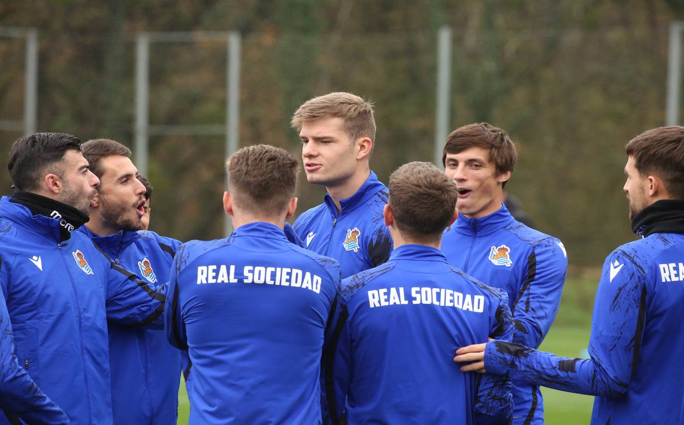 Fotos: Último entrenamiento antes de recibir al Real Madrid