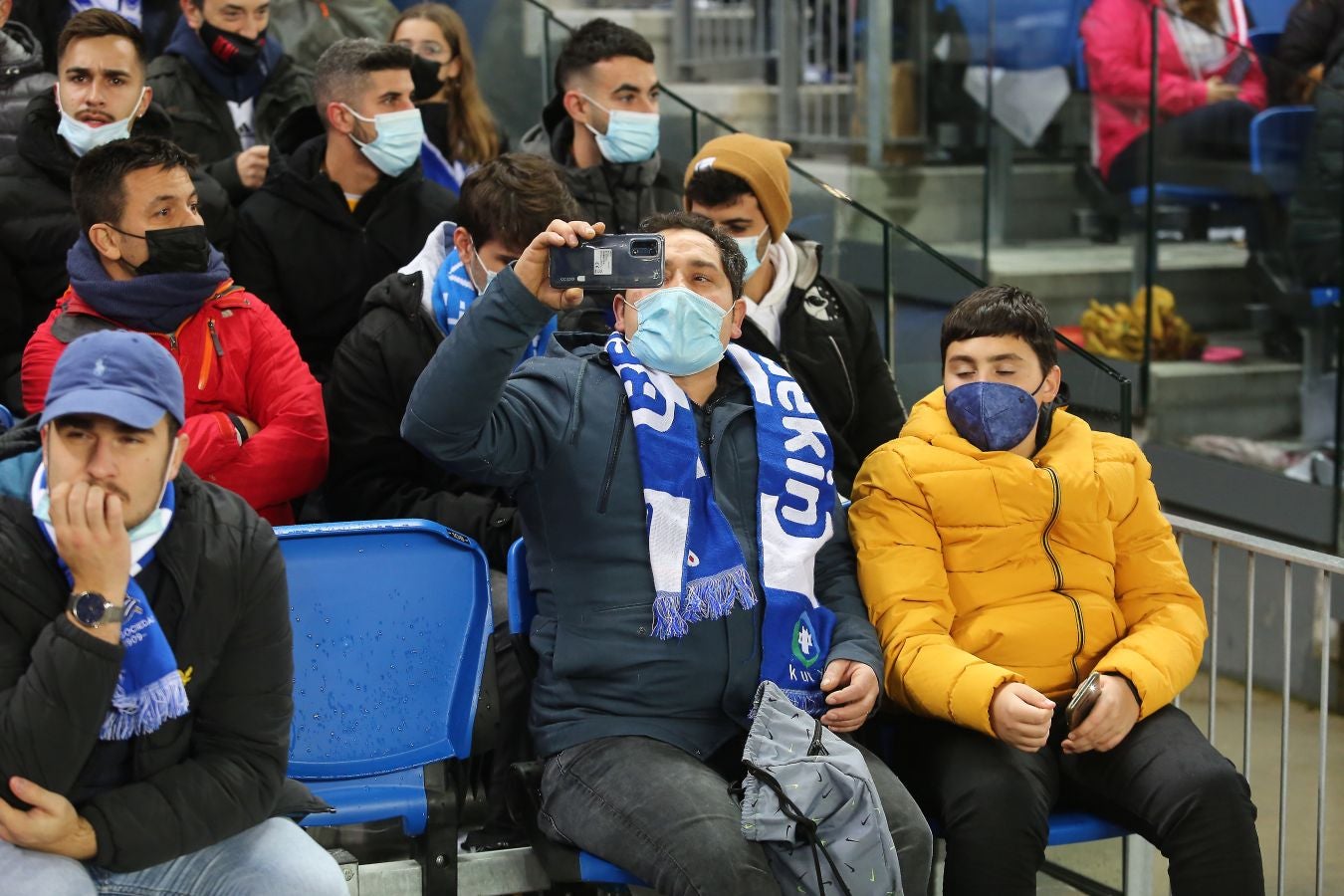 Fotos: ¿Has ido al Reale Arena? Búscate en las gradas del estadio