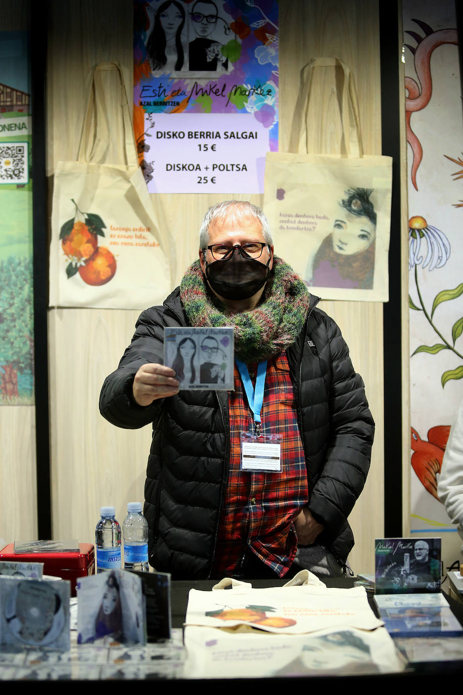 Mikel Markez, bere disko berriarekin.