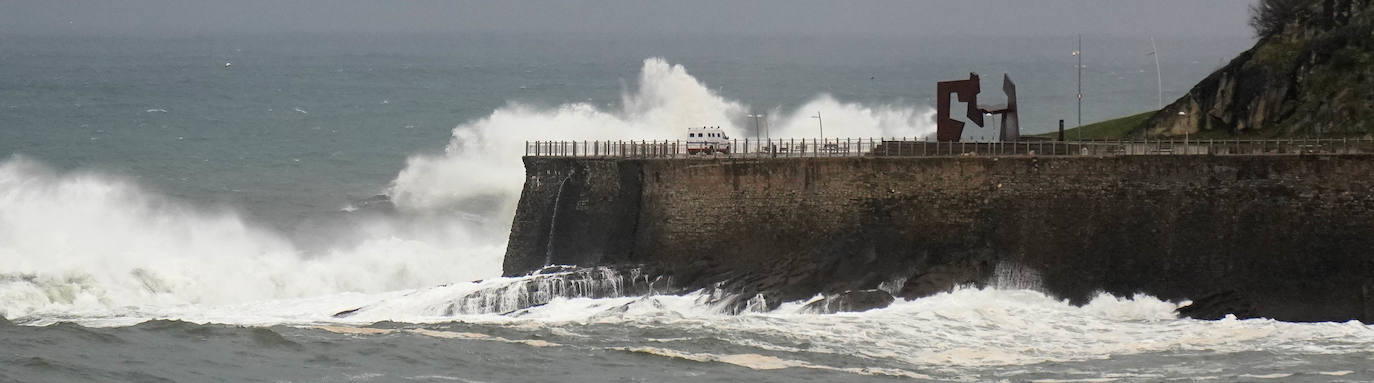 Fotos: La lluvia no da tregua: Euskalmet activa la alerta naranja para este jueves y viernes