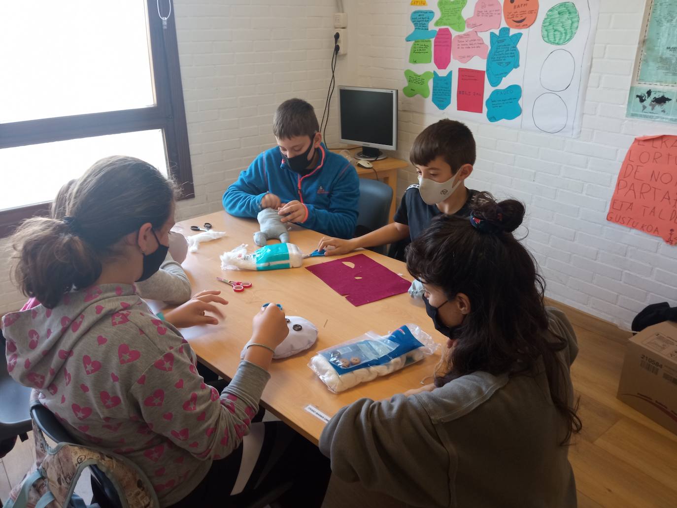 Los alumnos de sexto de Primaria, en clase.