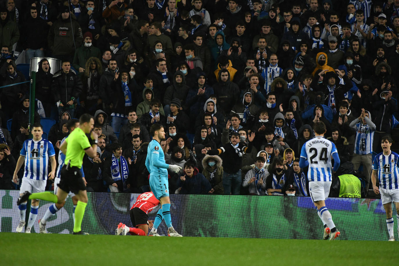 Fotos: Las mejores imágenes del partido entre la Real Sociedad y el PSV