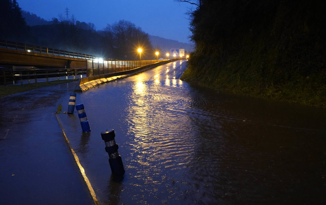 Tiempo en Gipuzkoa: Nueva jornada de lluvia, nieve y olas