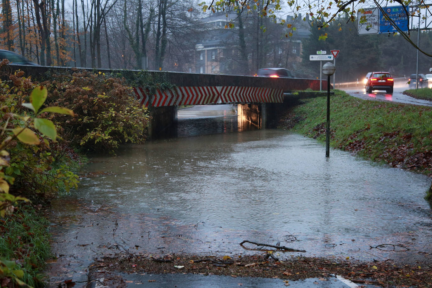 Tiempo en Gipuzkoa: Nueva jornada de lluvia, nieve y olas