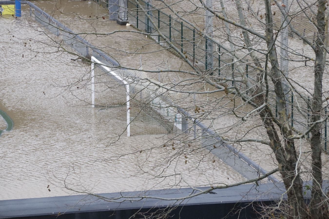 Fotos: Inundaciones en Deba por la crecida del río