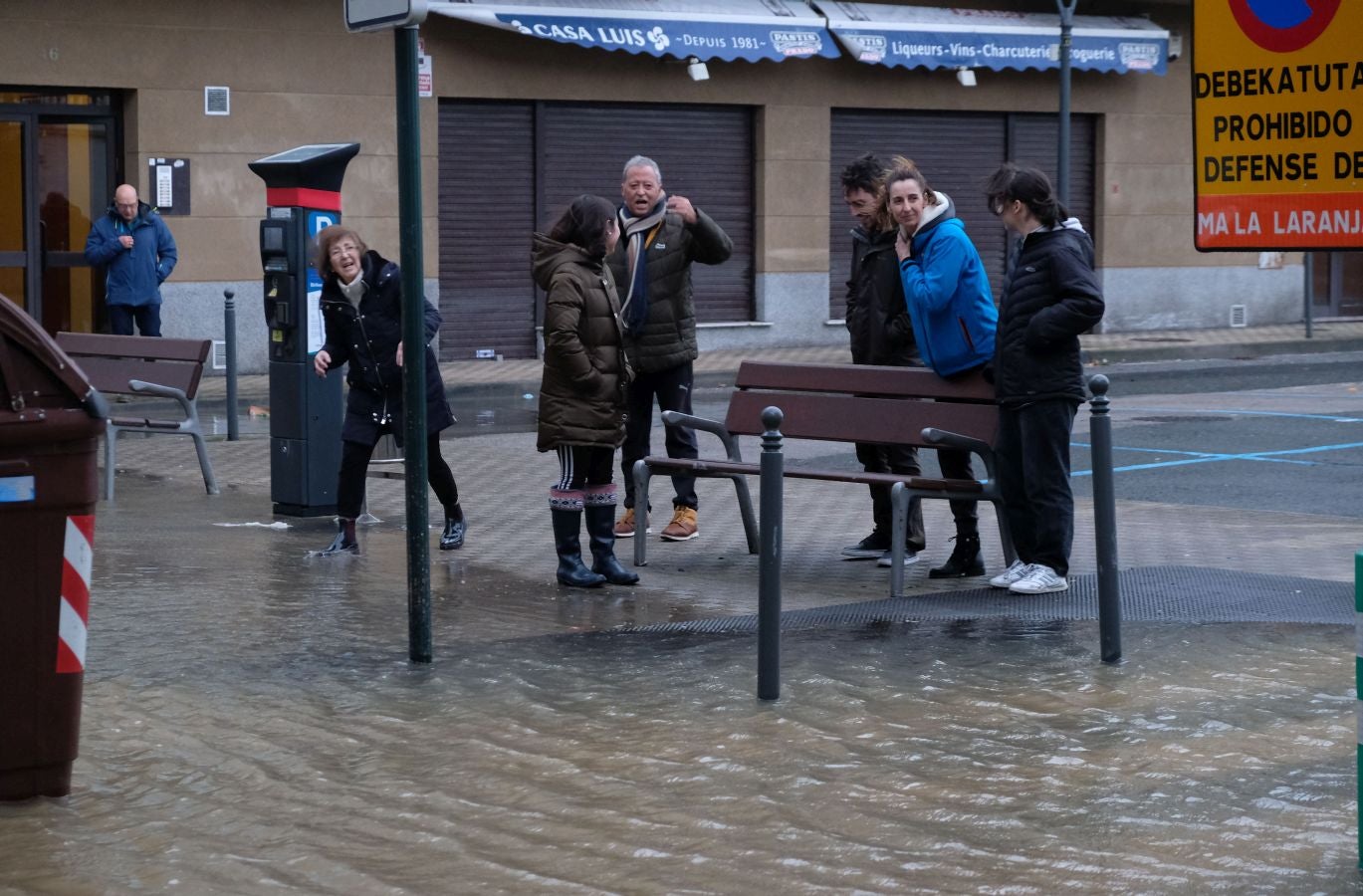 Fotos: Inundaciones en Behobia y otros puntos de Irun por el desbordamiento del Bidasoa