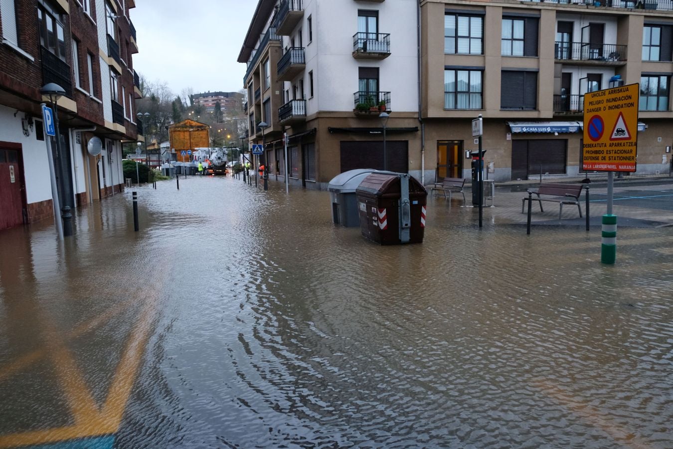Fotos: Inundaciones en Behobia y otros puntos de Irun por el desbordamiento del Bidasoa