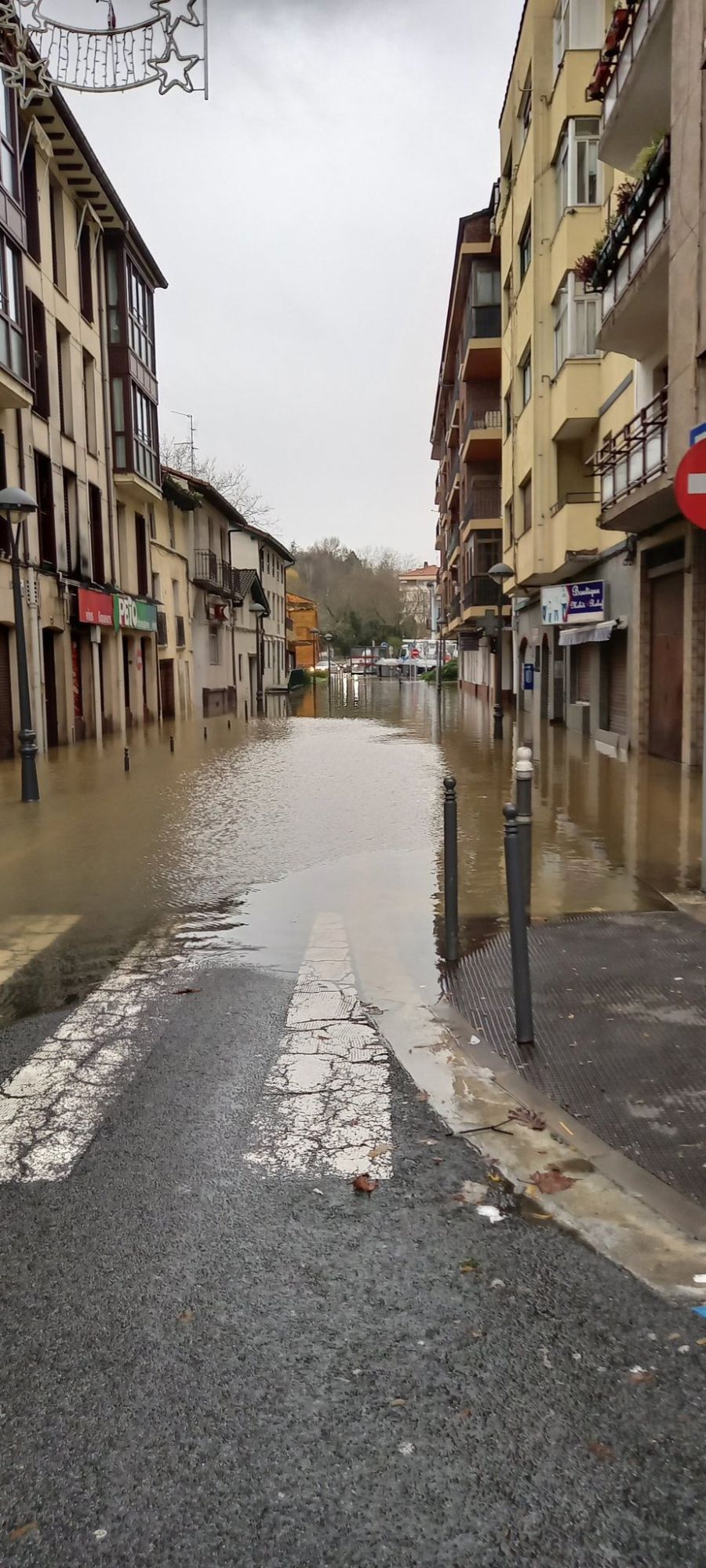 Fotos: Inundaciones en Behobia y otros puntos de Irun por el desbordamiento del Bidasoa