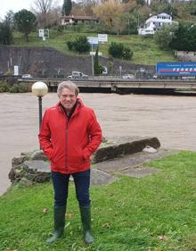 Imagen secundaria 2 - Luis, María Jesús Zabaleta y Paco Martínez.