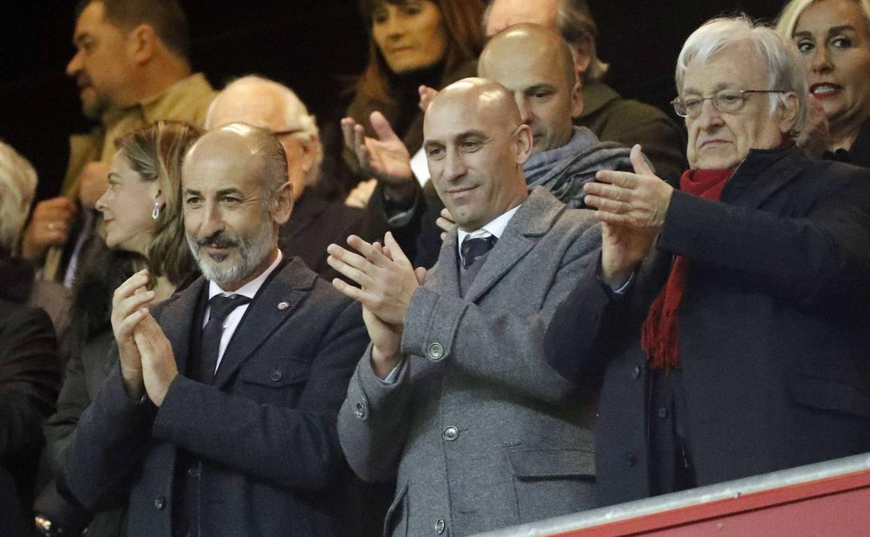 El timo también estaba dirigido a la RFEF que preside Luis Rubiales.