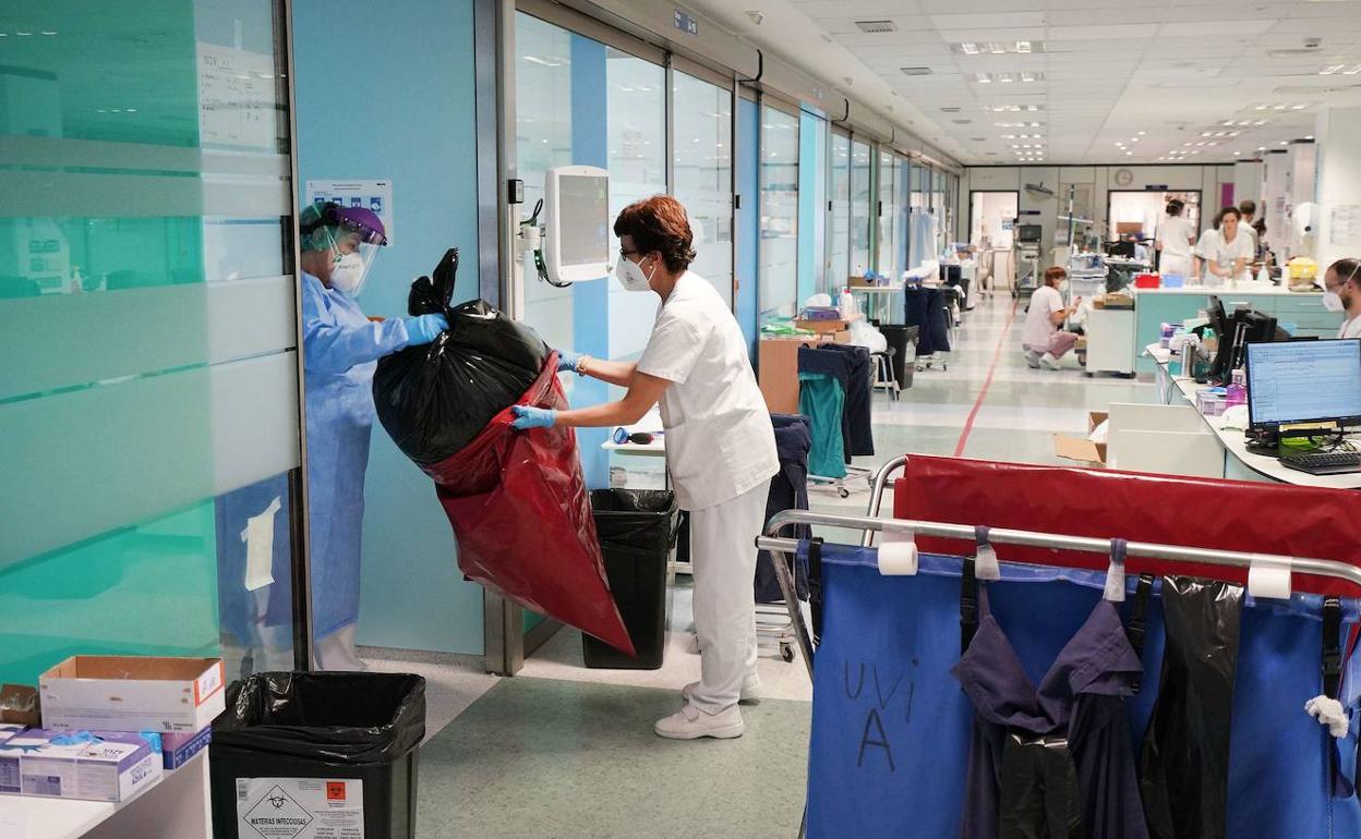 La situación de ingresos por Covid-19 agrava la situación del Hospital Donostia. 