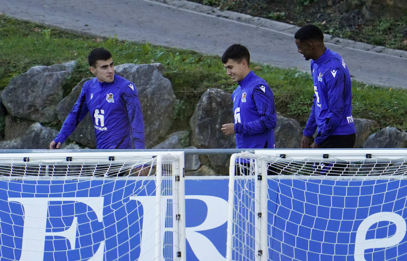 Fotos: Las imágenes del entrenamiento de la Real Sociedad en Zubieta