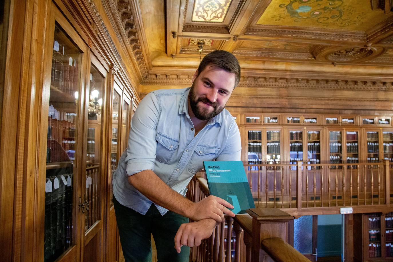 Txomin Hiriart-Urruty Donostian egindako aurkezpenean. 