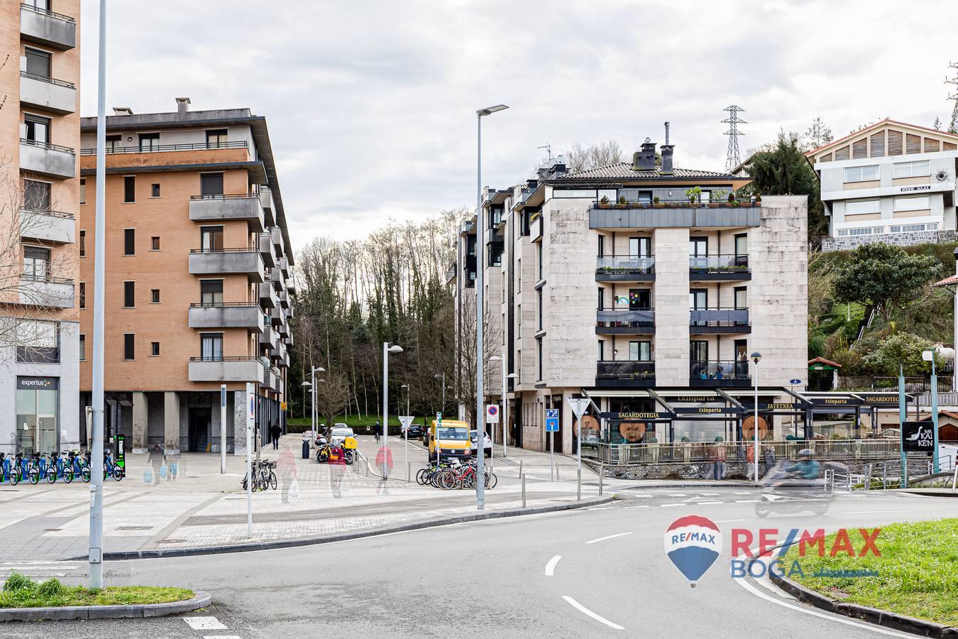 Fotos: Local comercial en Igara (Donostia)