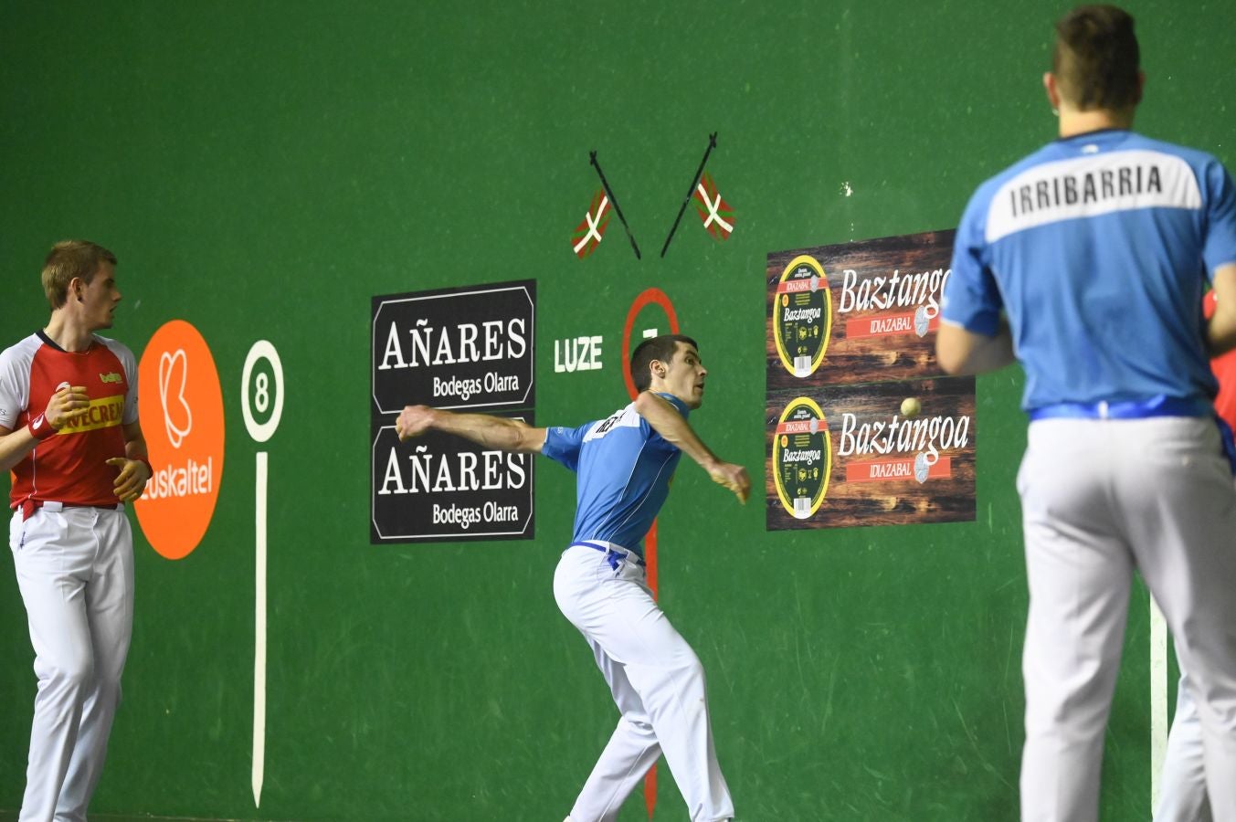 Fotos: Irribarria y Rezusta, nuevos líderes tras imponerse a Jaka y Mariezkurrena en Tolosa