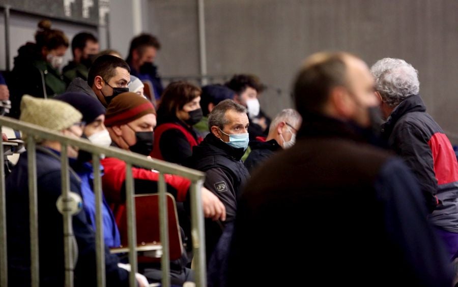 Fotos: Las dudas llegan a la lonja de pescado