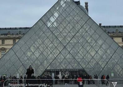 Imagen secundaria 1 - Merino, Le Normand y Januzaj publican sus vacaciones en redes sociales. 