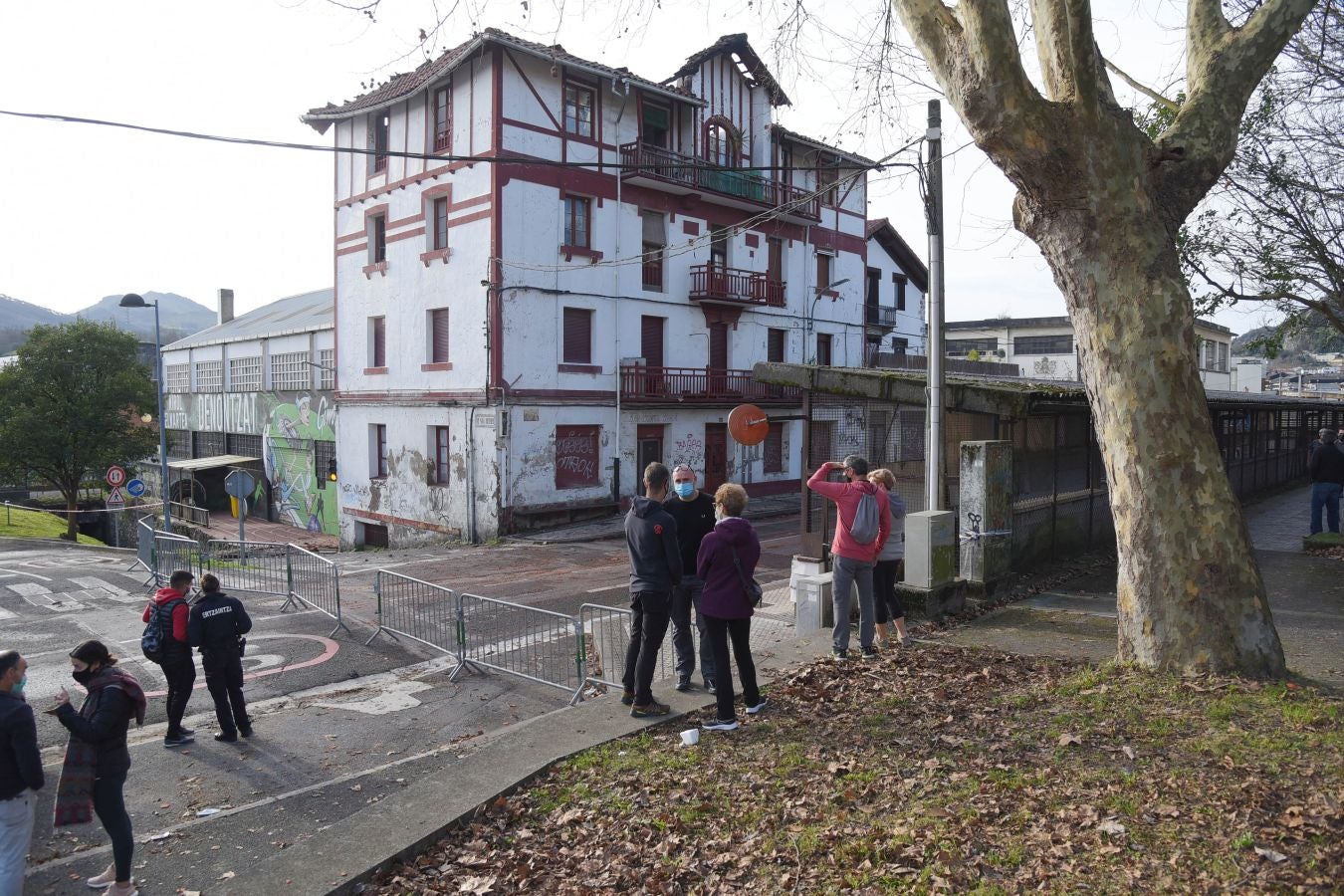 Fotos: Un incendio calcina una vivienda en Hernani