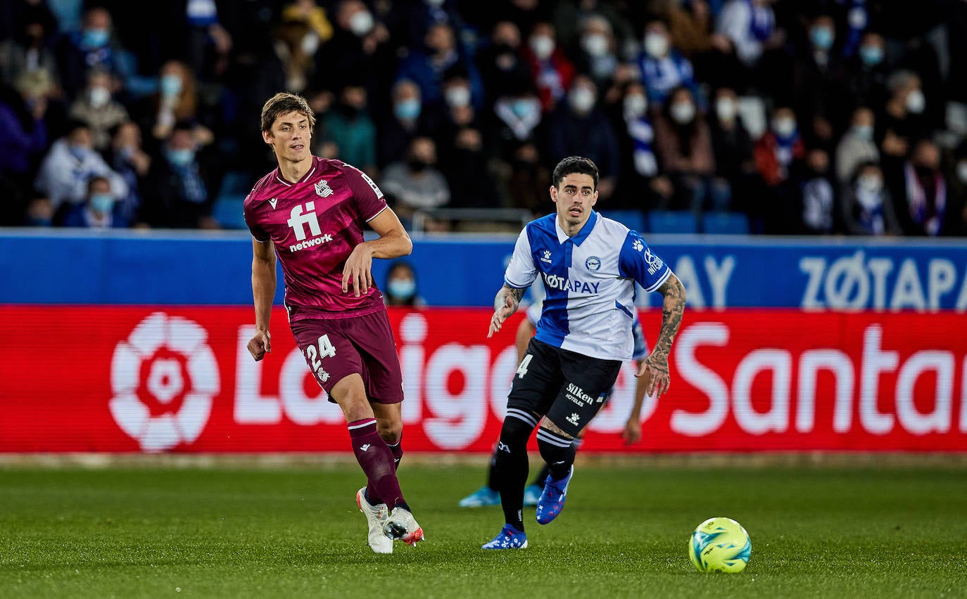 Fotos: Las imágenes del Alavés-Real Sociedad