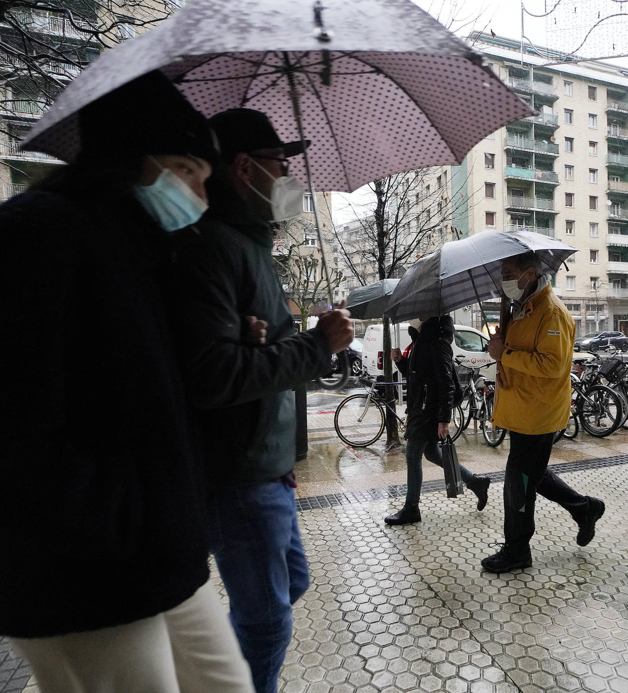 Fotos: Euskadi pasa del verano al invierno en cinco días