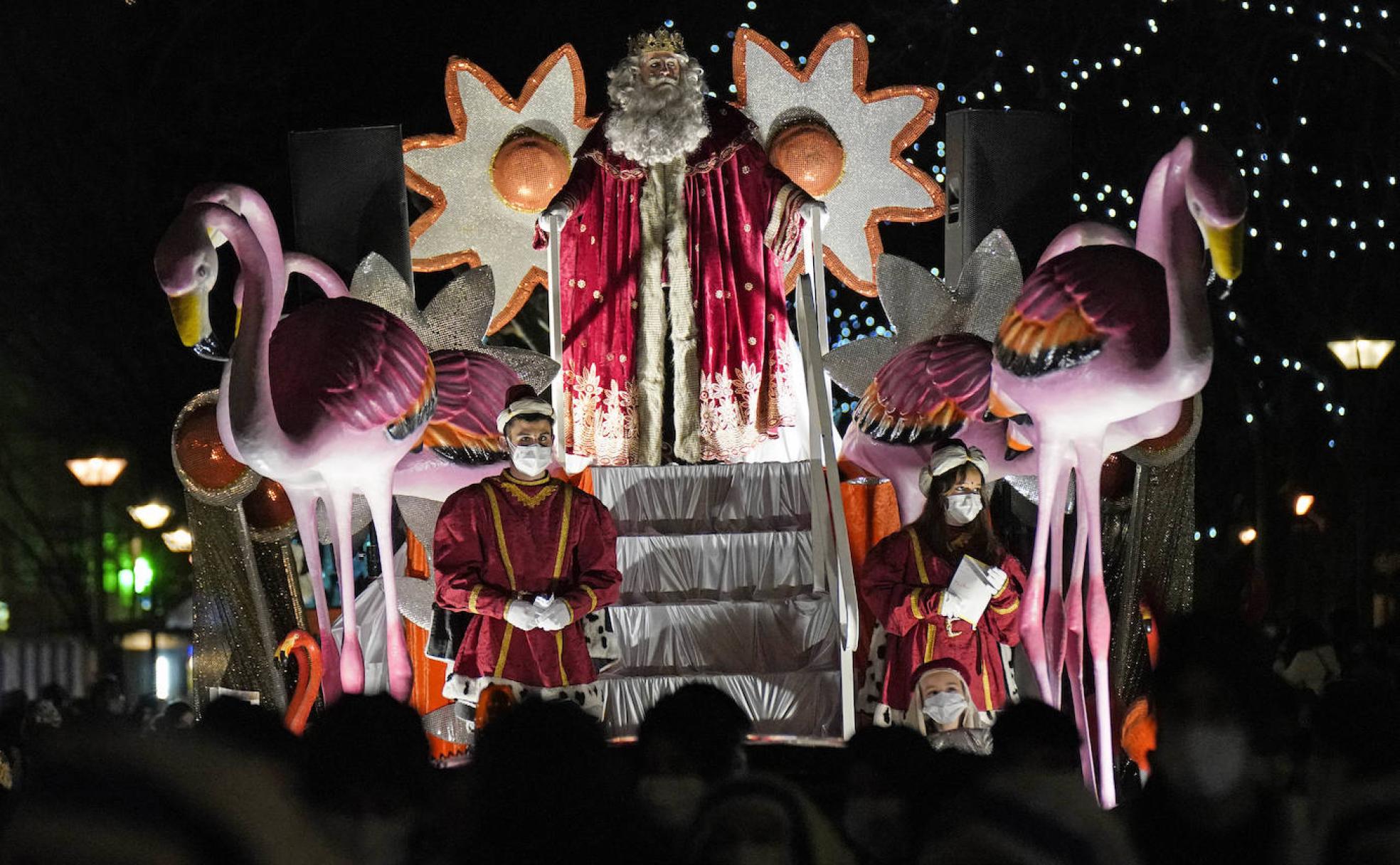 Las imágenes de la cabalgata de los Reyes Magos de Donostia.