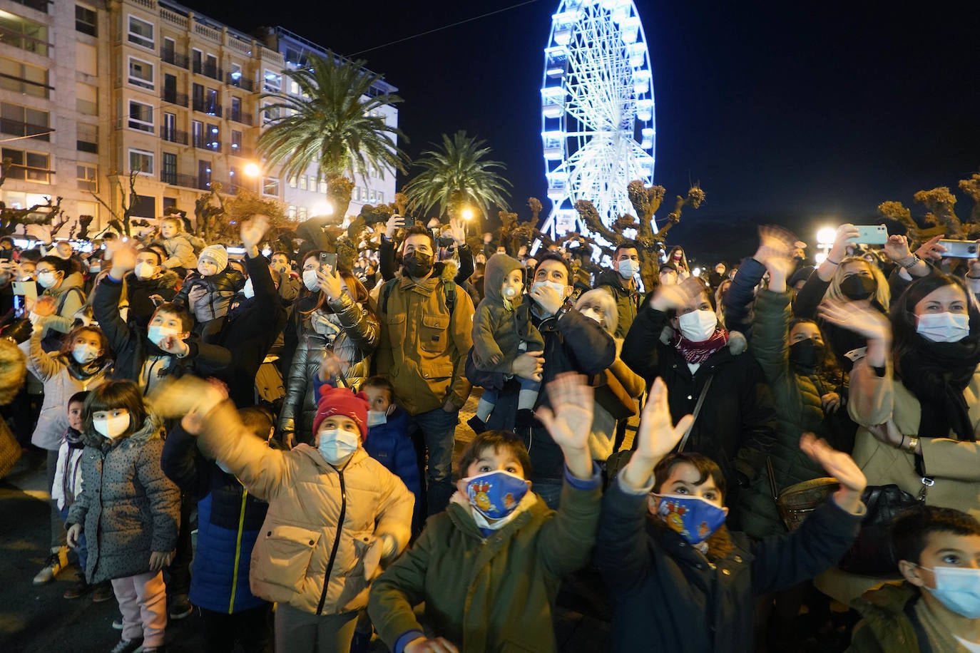 Fotos: El paso de los Reyes Magos por San Sebastián