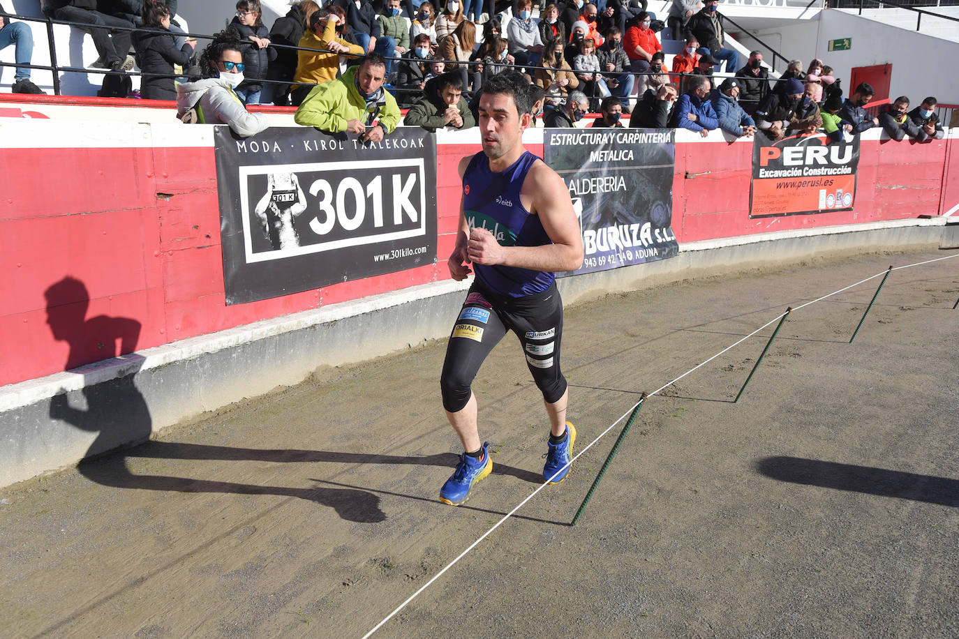 Fotos: Ugaitz Mugertza se hace con la txapela en la primera edición del Euskal Duatloia