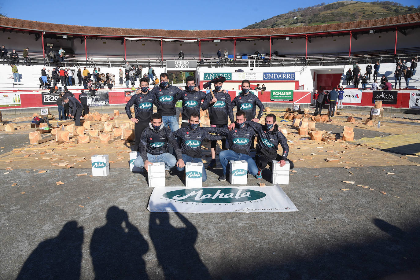 Fotos: Ugaitz Mugertza se hace con la txapela en la primera edición del Euskal Duatloia