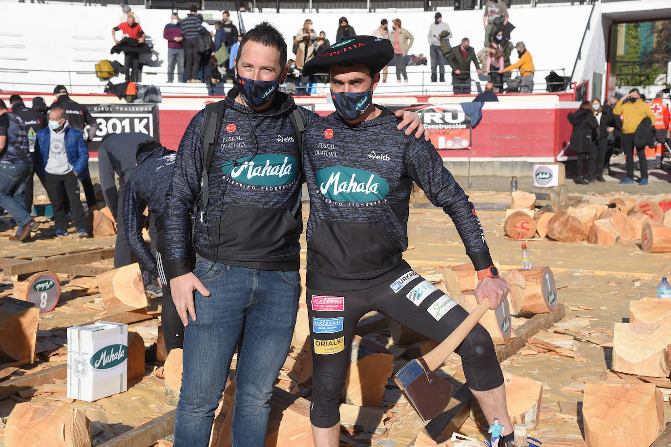 Fotos: Ugaitz Mugertza se hace con la txapela en la primera edición del Euskal Duatloia