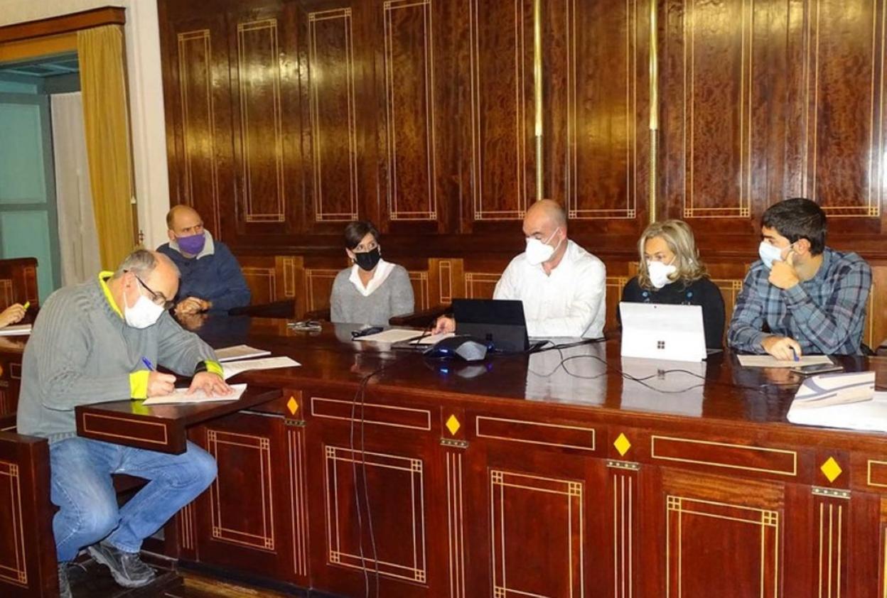 El Pleno ratificó la propuesta para el presupuesto municipal presentado por el equipo de gobierno. 