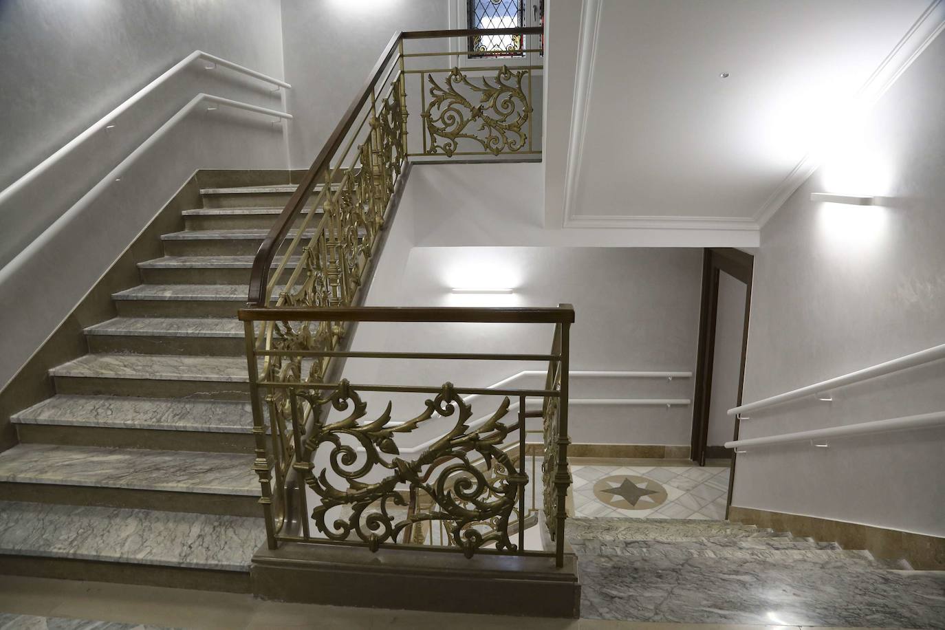 El ala oeste del consistorio donostiarra ha sido sometido a un proceso de renovación que ha permitido adaptar a las necesidades del siglo XXI un edificio del XIX