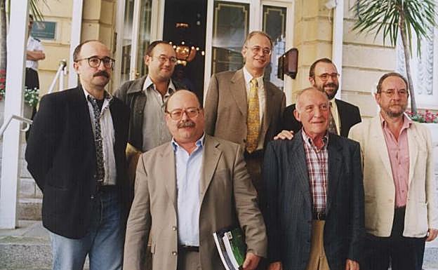 José Riba, José Luis Rebordinos, Diego Galán, Mikel Olaciregui, Manolo Pérez Estremera, Fernando Moreno y José Ángel Herrero-Velarde, en 1996. 