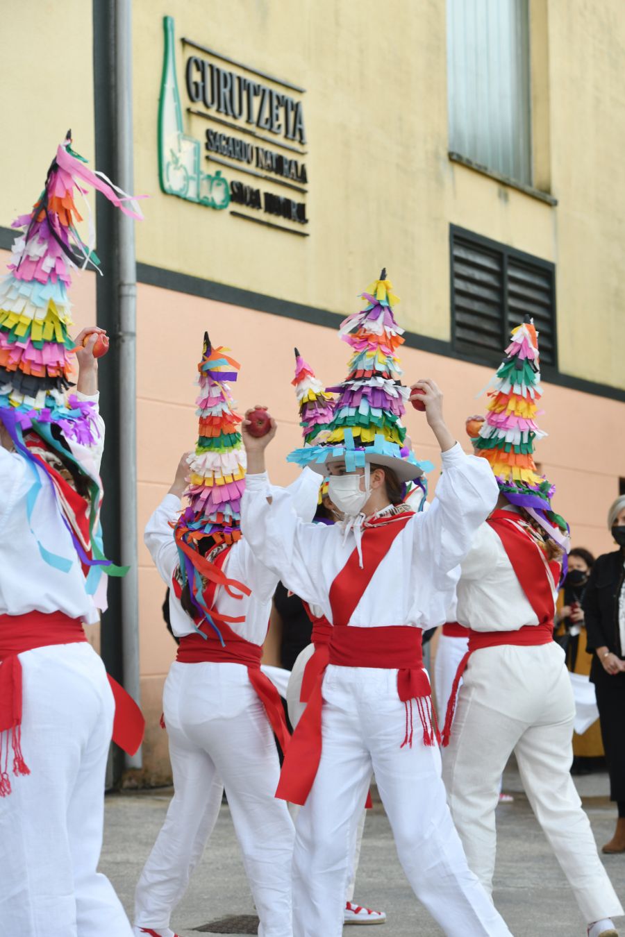 Fotos: Gipuzkoa abre el txotx