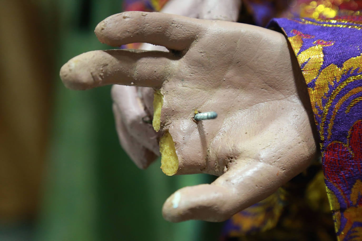 Fotos: Denuncian los reiterados destrozos en el belén de la plaza Gipuzkoa